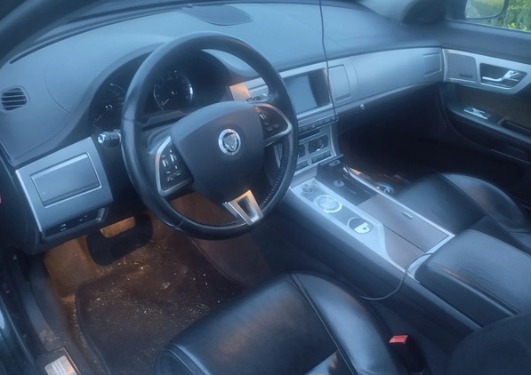 Jaguar XF cena 45500 przebieg: 114000, rok produkcji 2015 z Polkowice małe 37